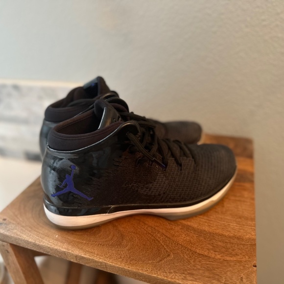 Air Jordan 31 BG Black ‘Space Jam’ size 7Y - Picture 2 of 7